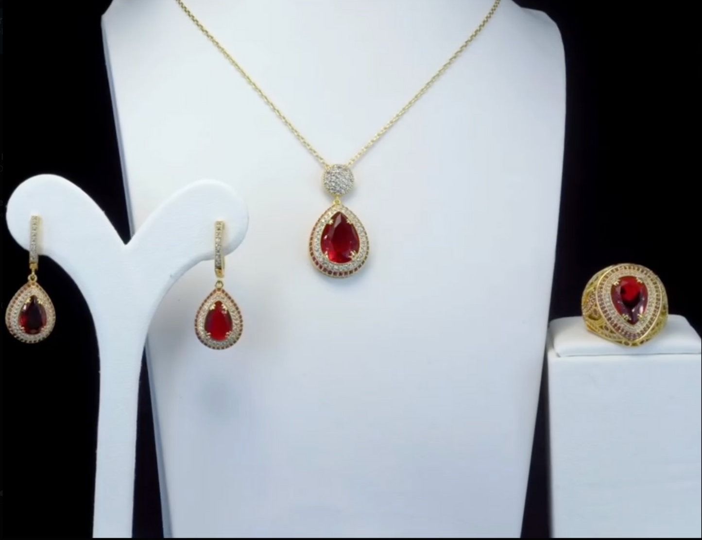 KOMPLEKT Fianit , 18 karat tilla yugurtirilgan bijuteriya