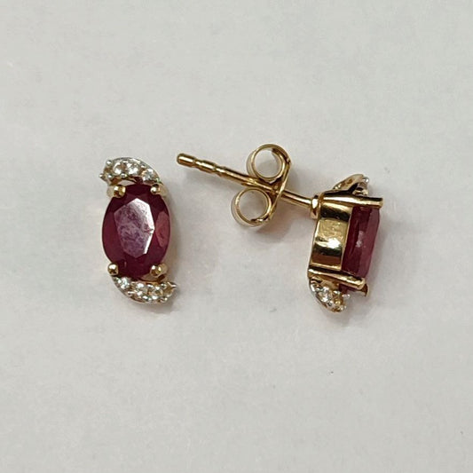 SZ13799 Earrings Silver 925 Ruby Longido Topaz White (Gold Plated)