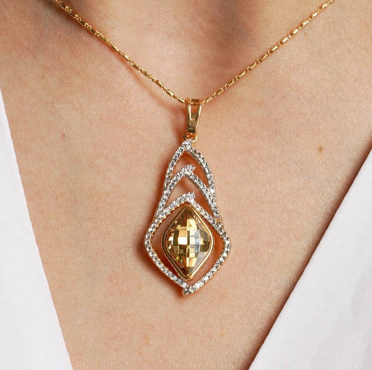 LX00017 Necklace 18K Yellow Gold Plated Copper Crystal