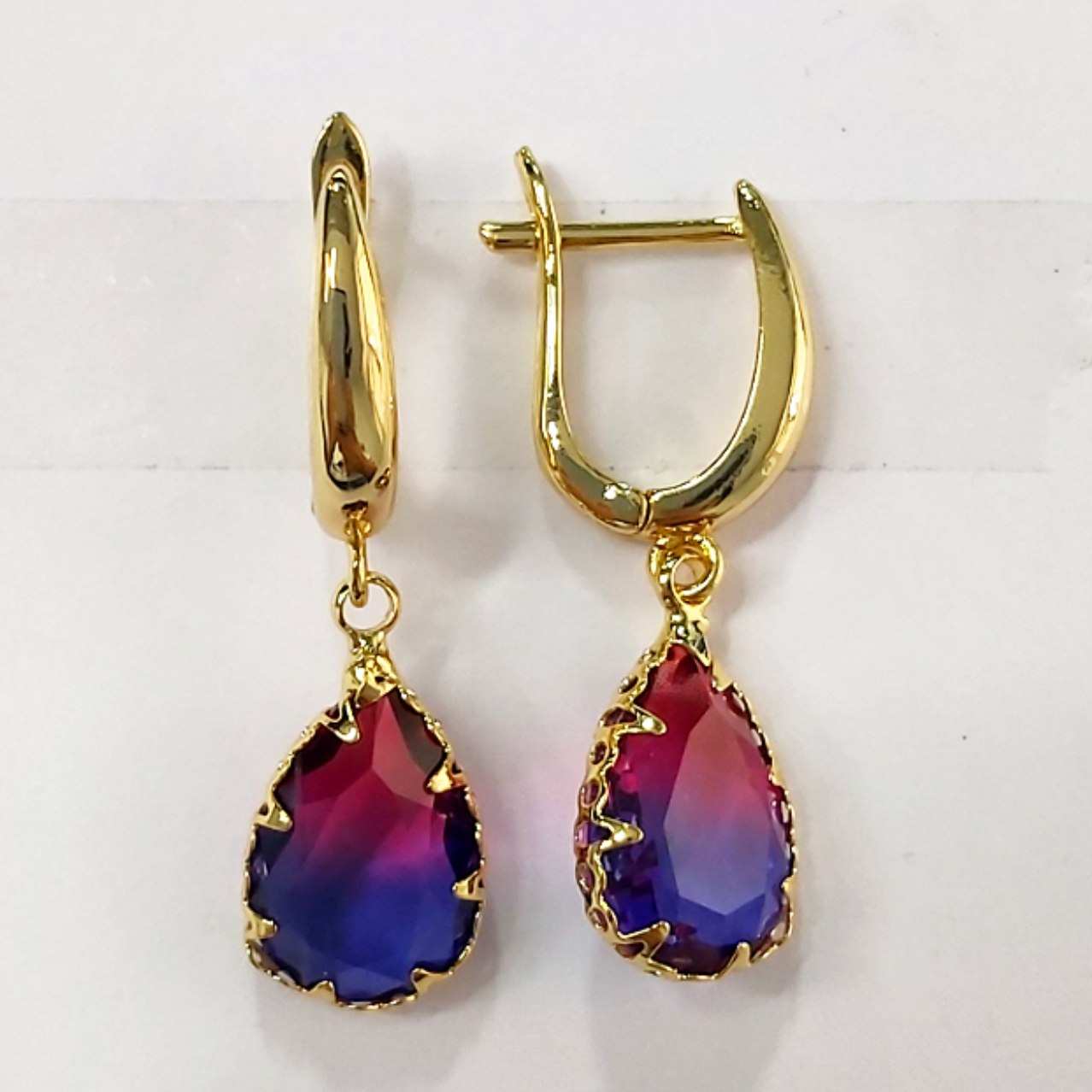 CC02078 Earrings 18K Gold Plated Copper Crystal