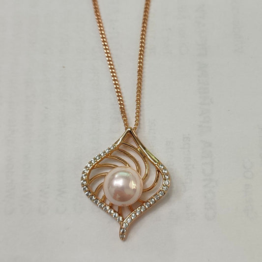 CC01154 Necklace 18K Gold Plated Copper Cubic Zirconia and Simulated Pearl