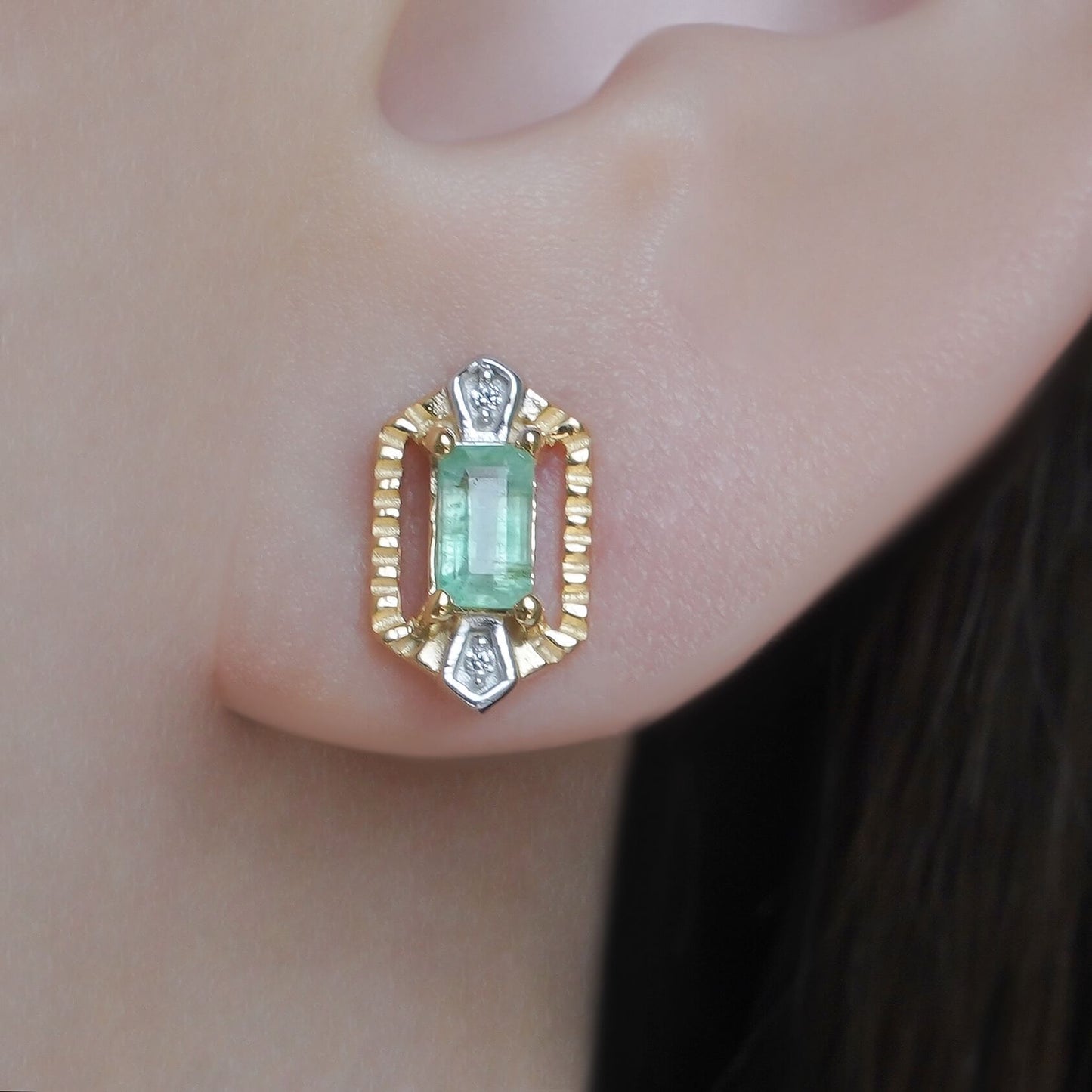 SZ16763 Sterling Silver 925 Brazilian Emerald Fianite (Gold Plated)