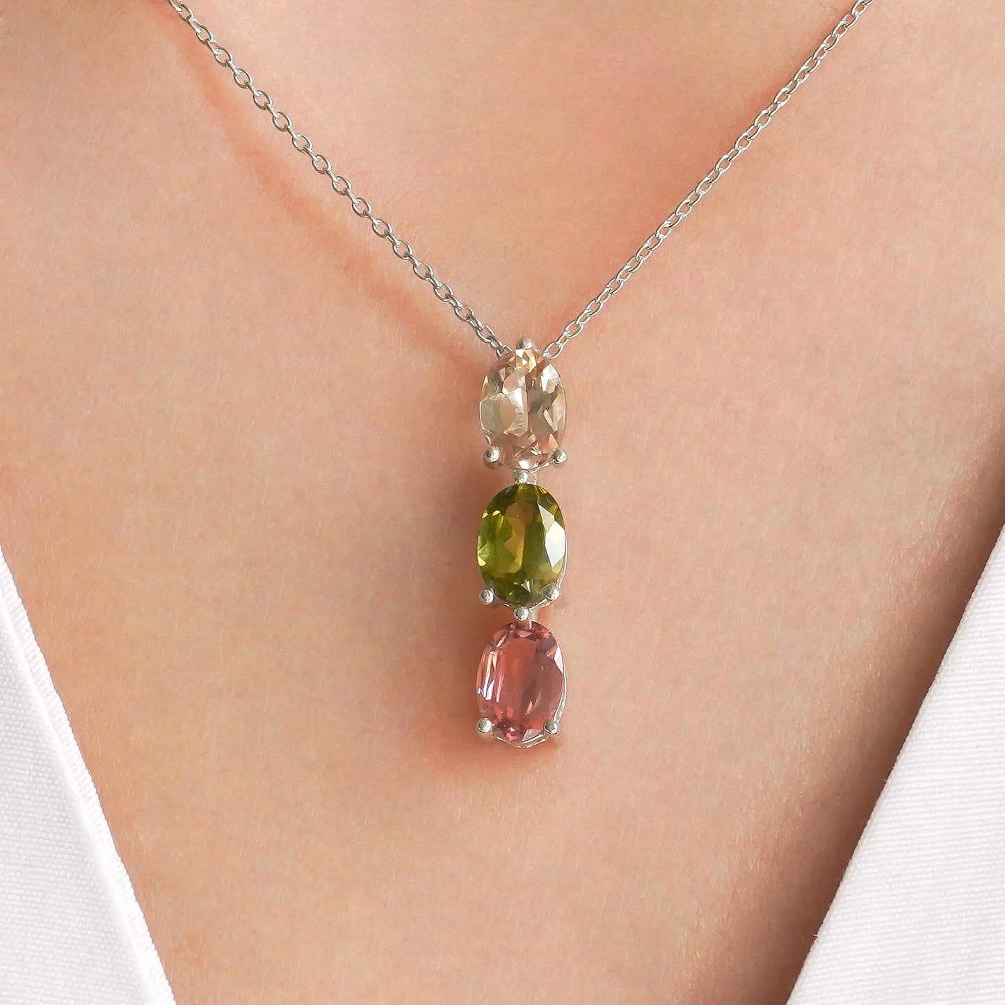 SZ12477 Silver 925 Rainbow Tourmaline Pendant