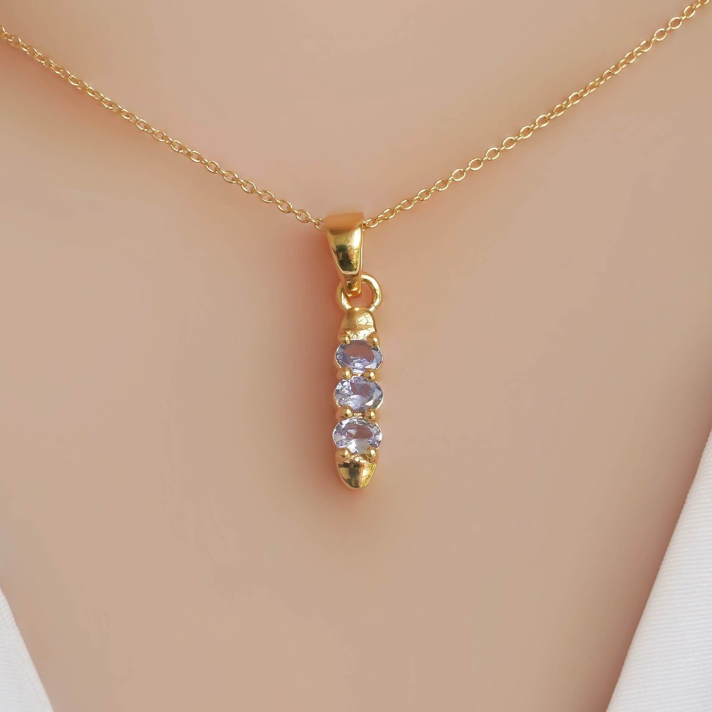 SZ14393 Necklace Silver 925 Tanzanite (Gold Plated)