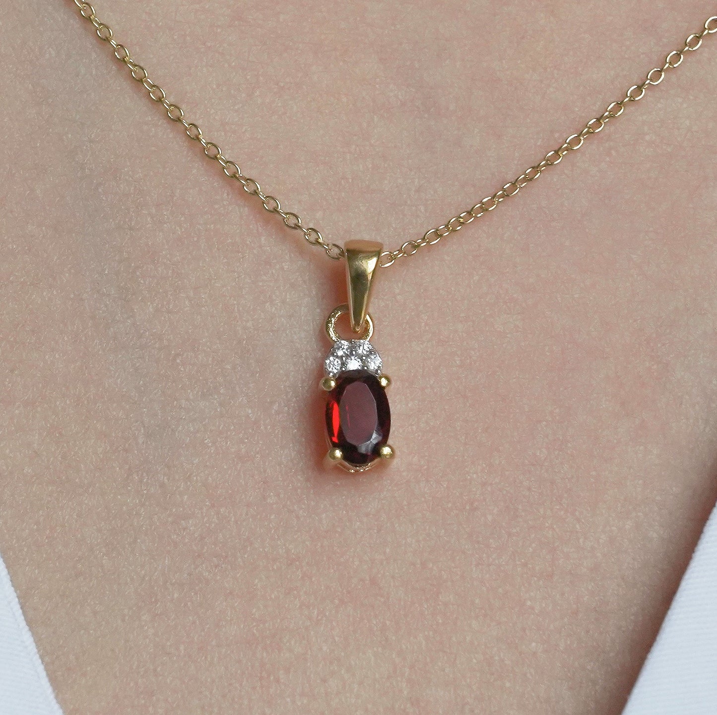 SZ16827 Necklace Silver 925 Garnet Fianite (Gold Plated)