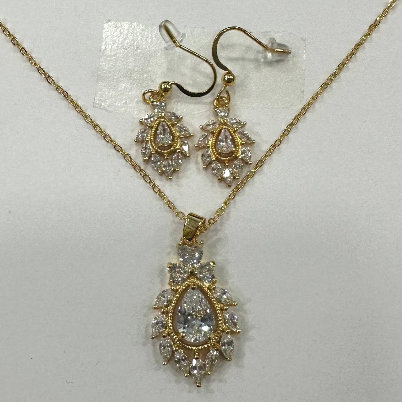 CC02234 Set 18K Yellow Gold Plated Brass Cubic Zirconia