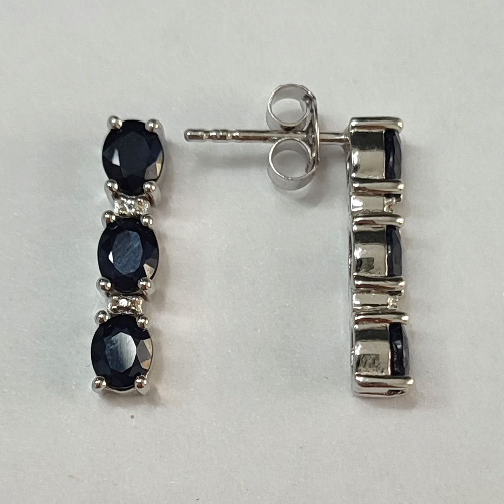 SZ12632 Earrings 925 Silver Sapphire Kataragama Topaz White