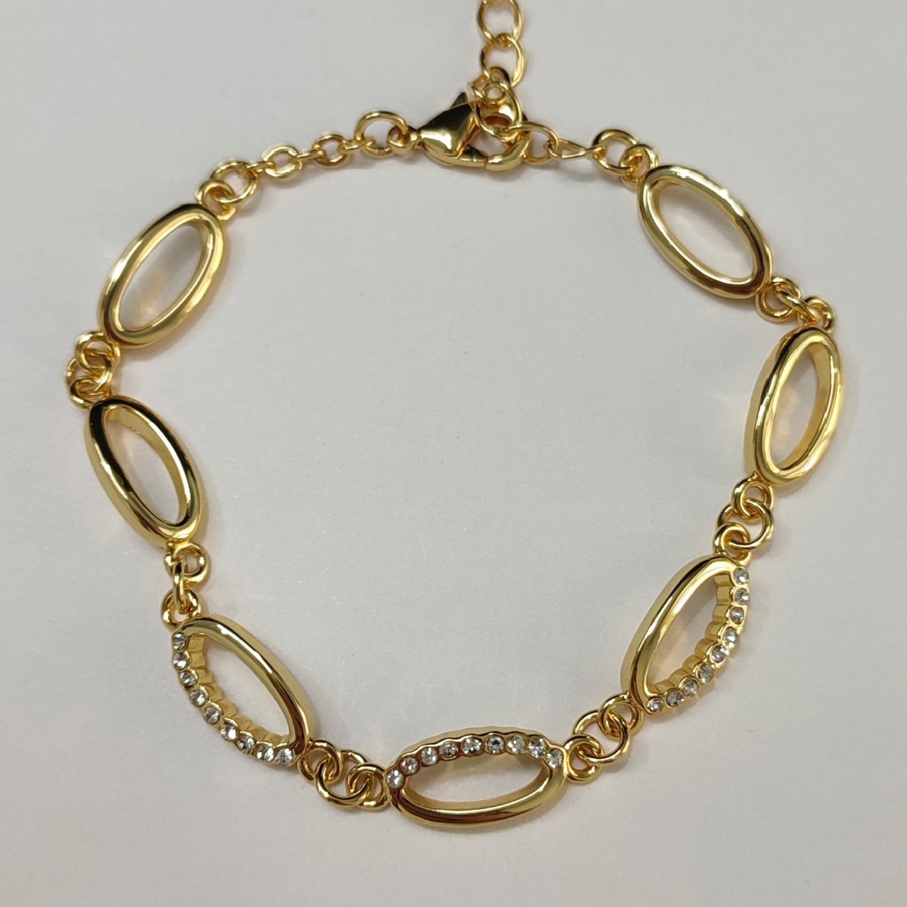 CC01005 Bracelet 18K Yellow Gold Plated Alloy Crystal