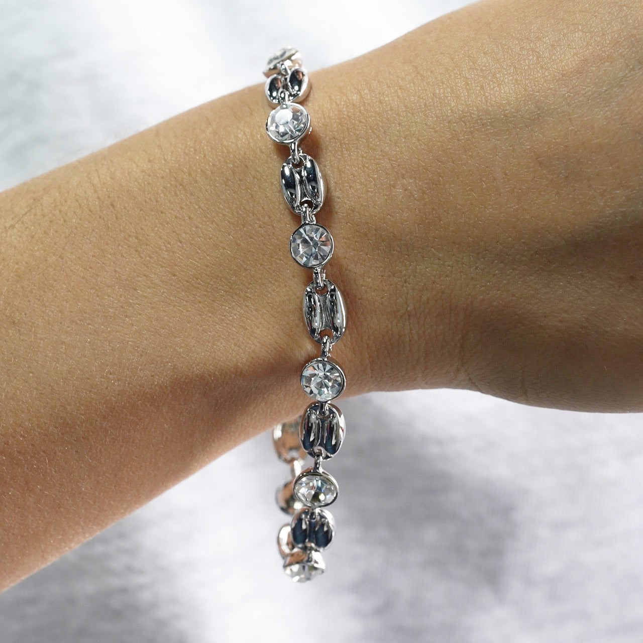 CC00541 Bracelet Alloy Cubic Zirconia 18k white gold plated