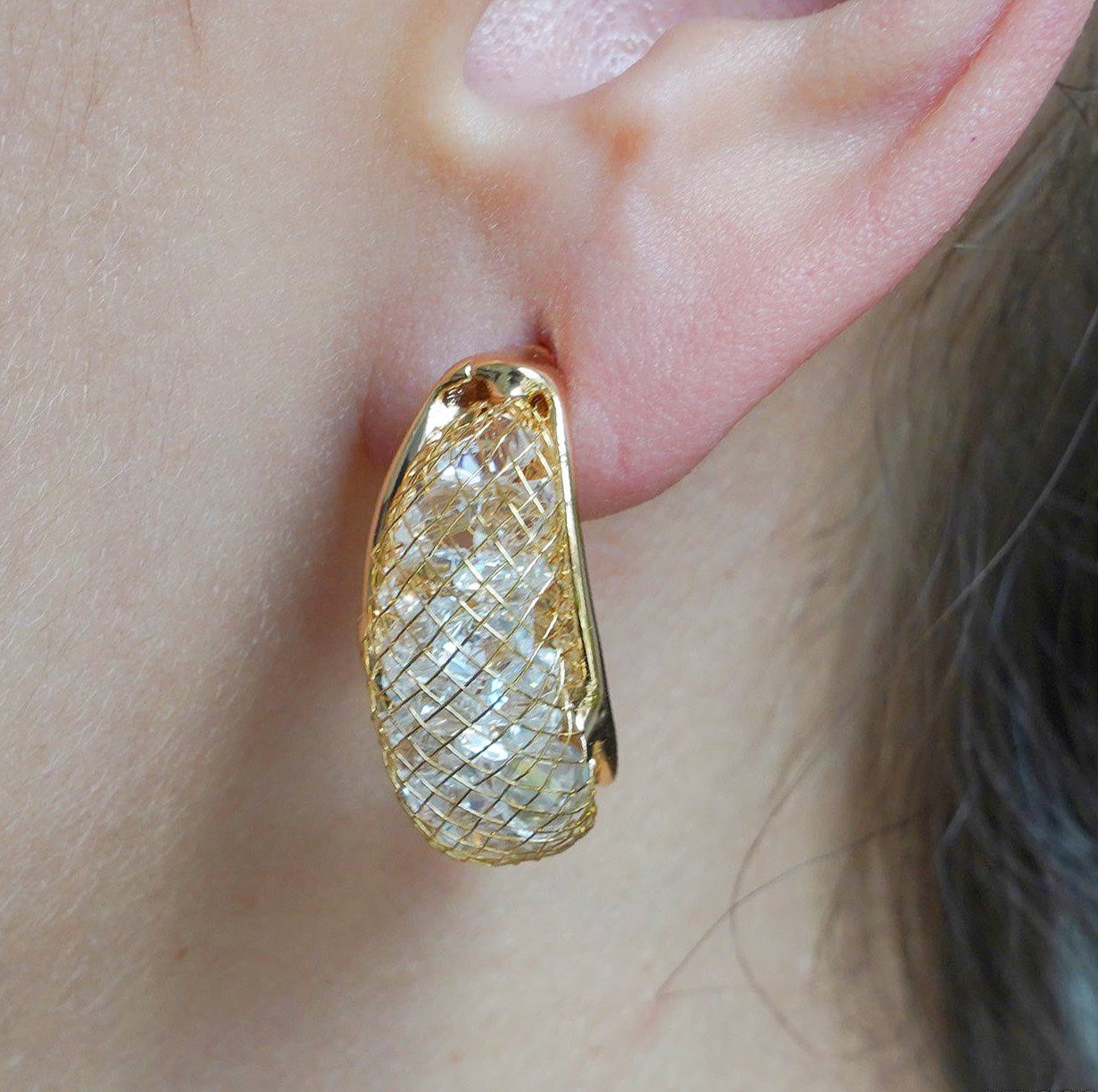 CC01534 Earrings 18K Gold Plated Copper Crystal