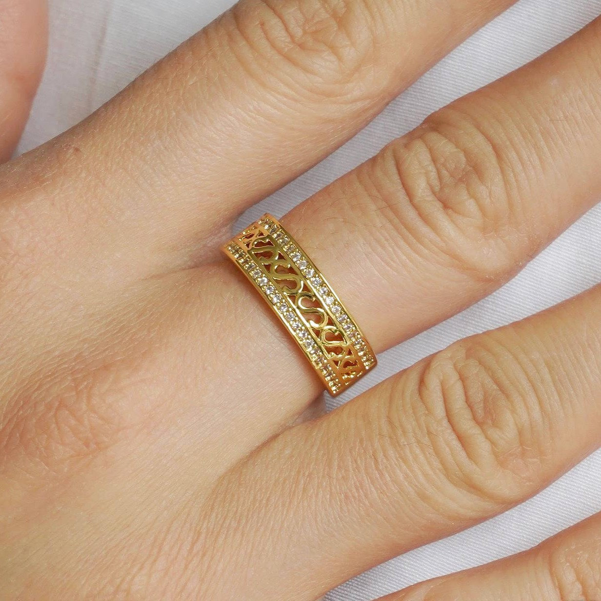 CC01600 Ring 18K Yellow Gold Plated Copper Cubic Zirconia