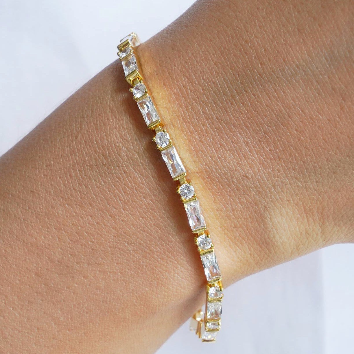 CC01234 Bracelet 18K Yellow Gold Plated Brass Cubic Zirconia